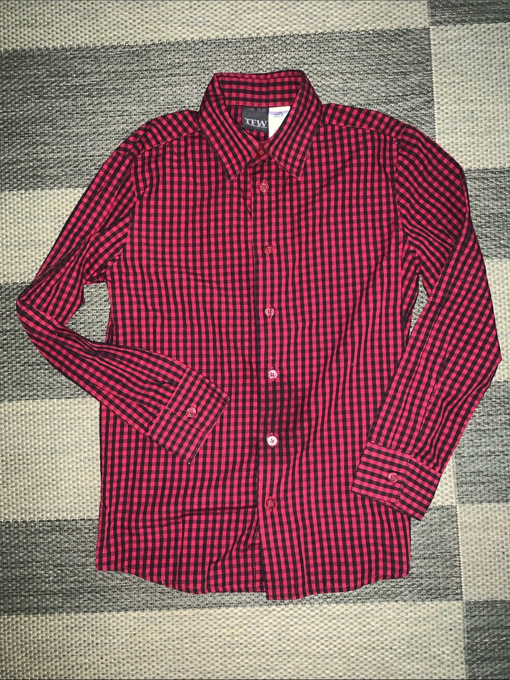 TEW Boys' Red & Black Gingham Button-Down Shirt